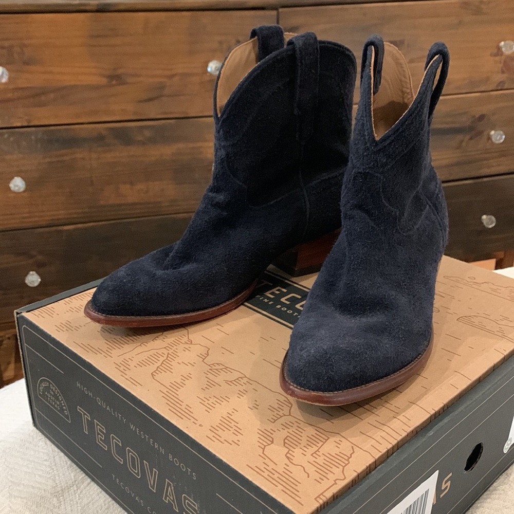 Navy Suede Size 10.5 Tecovas - Lucy Boot